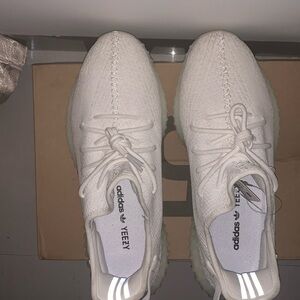 Adidas Yeezy Boost 350 V2 Cream